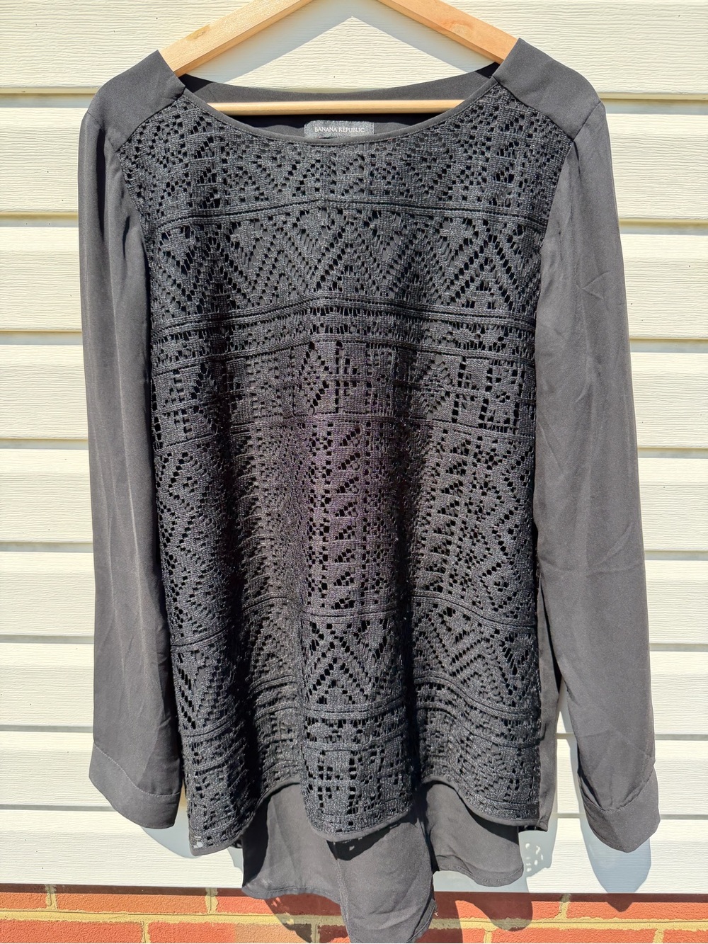 Banana Republic women’s blouse- Large